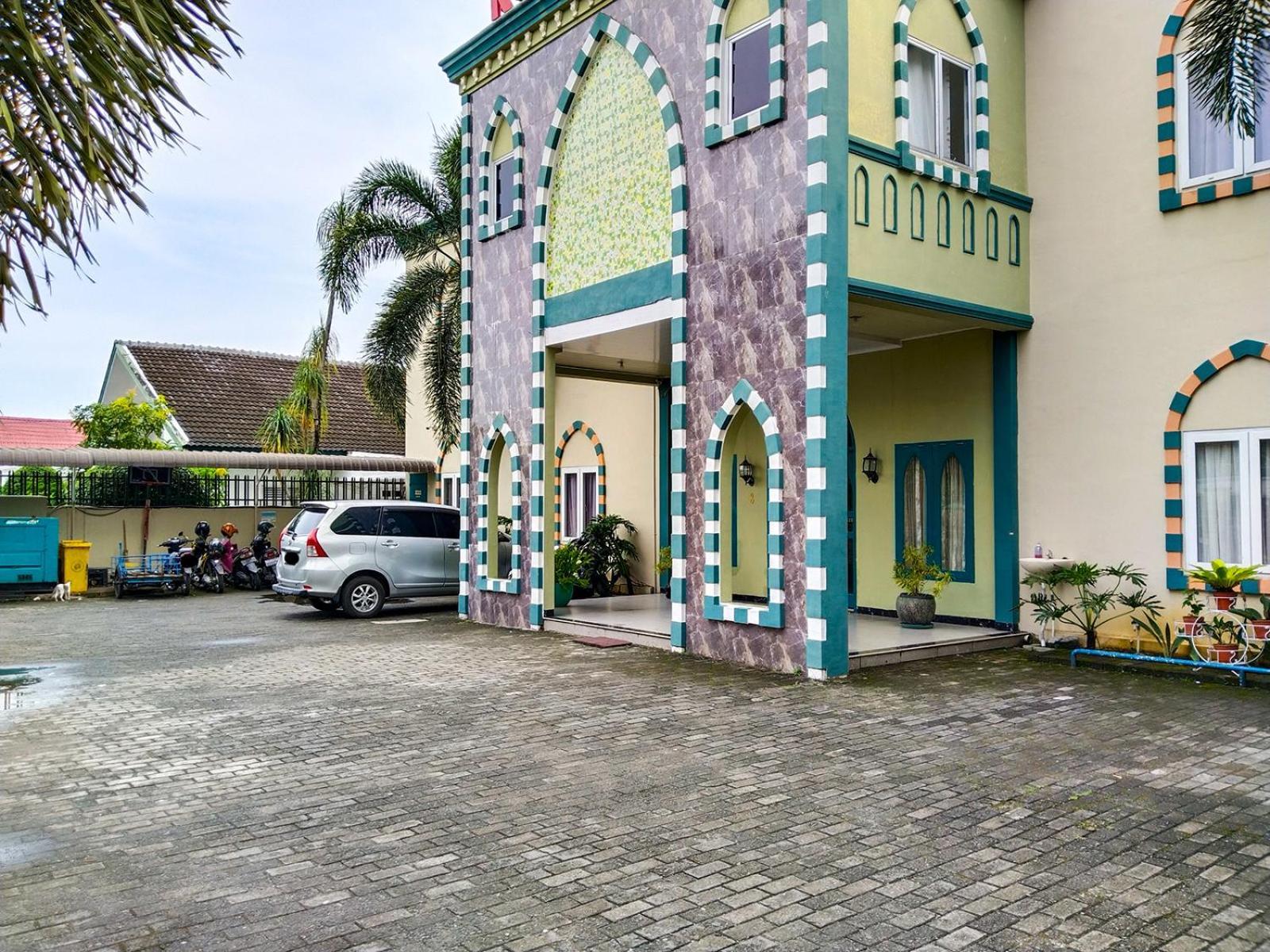 فندق Grand Shaqilla Syariah Deli Tua المظهر الخارجي الصورة